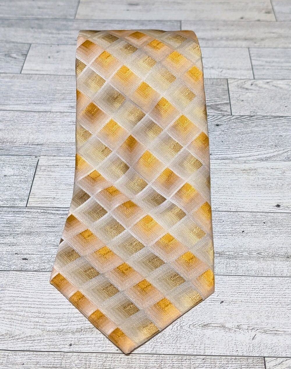 ENRO Platinum Luxury Tie Gold Geometric Pattern Woven Silk Necktie 59" x 3.75"